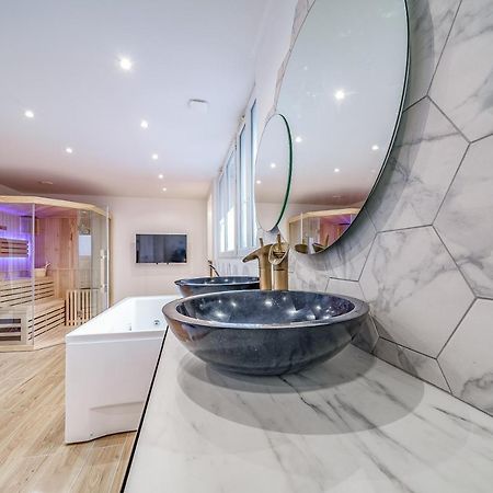 L'Evasion - Sauna Jacuzzi Cinema ตูร์ ภายนอก รูปภาพ
