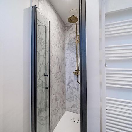 L'Evasion - Sauna Jacuzzi Cinema ตูร์ ภายนอก รูปภาพ